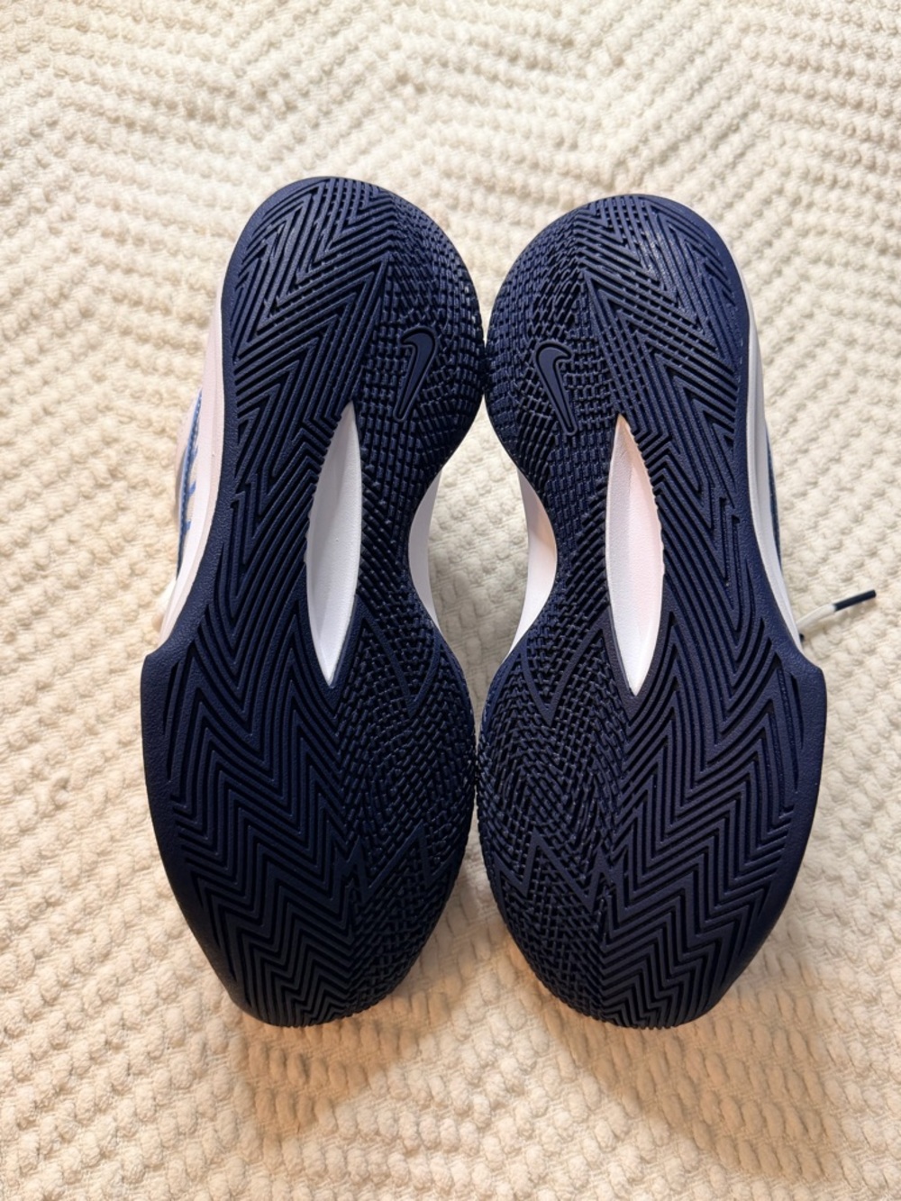 🤍Nike Hyperspeed Court 2 Sneakers🤍 - Picture 7 of 9